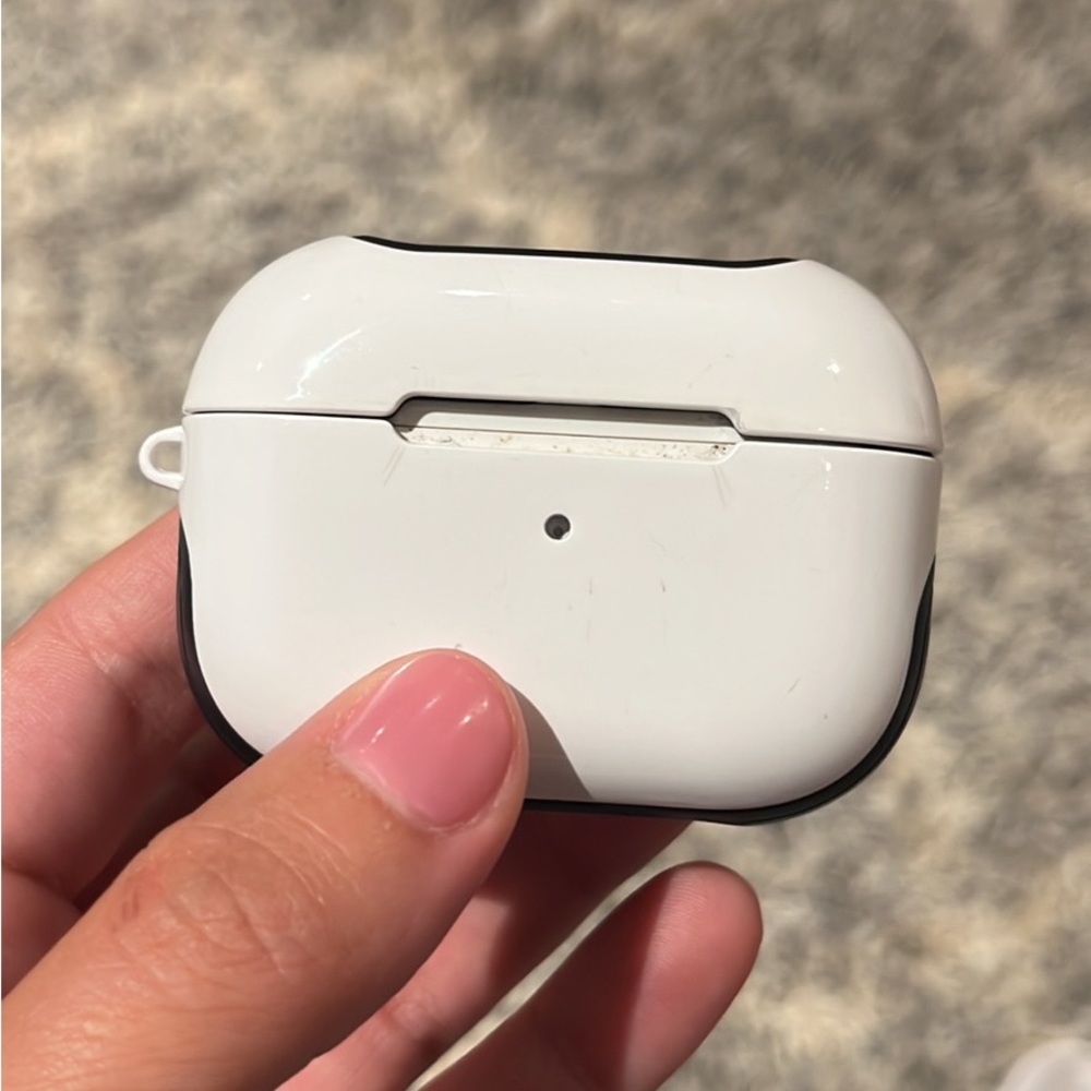 2020 Apple AirPods Pro